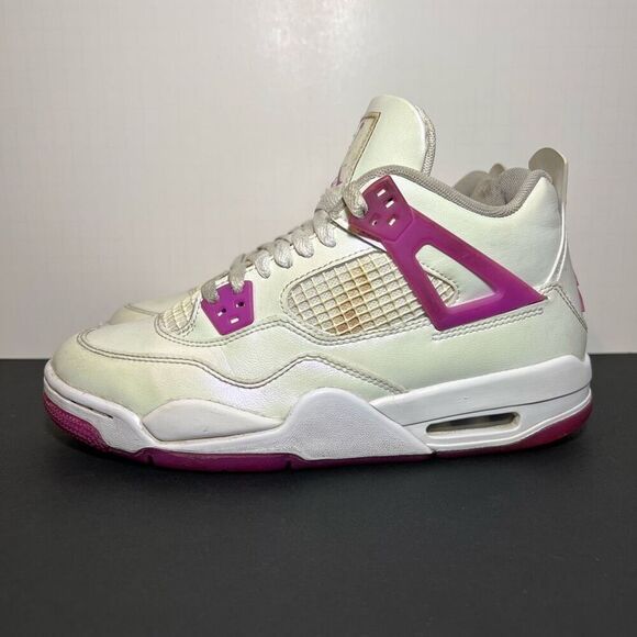 Girls/Womens AIR JORDAN 4 Retro Hyper Violet Basketball Shoes / Size 7Y - 8.5 W - Picture 3 of 9
